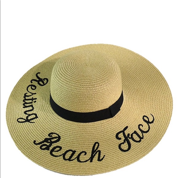 Accessories - Beach Hat